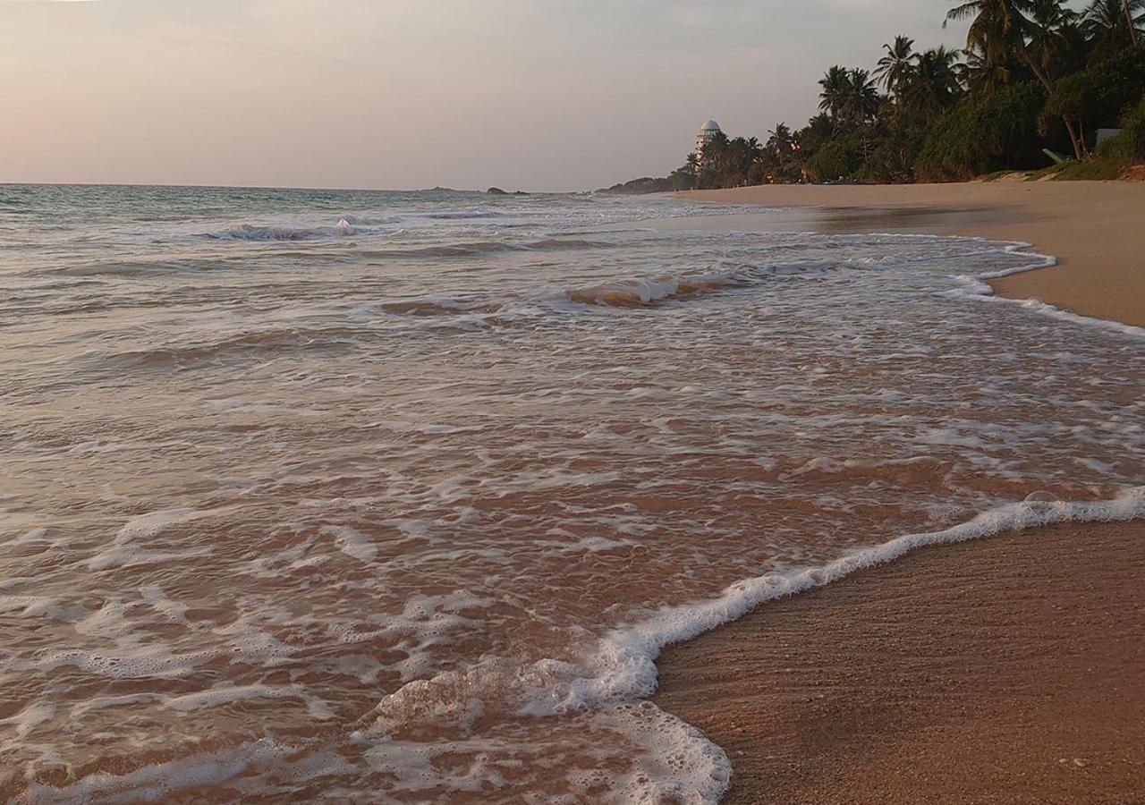 Sea Breeze Ambalangoda Ambalangoda  Esterno foto